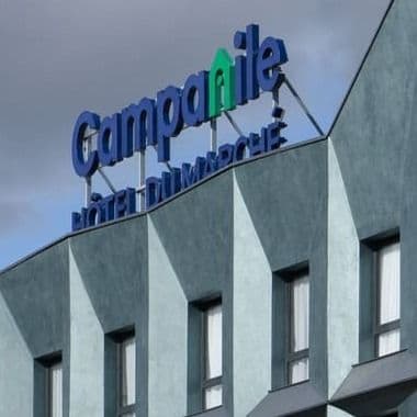 Enseigne de l'hôtel Campanile présent sur le Marché de Rungis